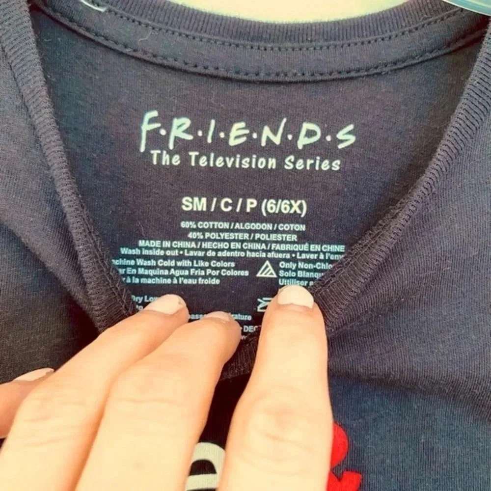 Friends TV Character T Shirt Kids Size 6/6X - Picture 4 of 5